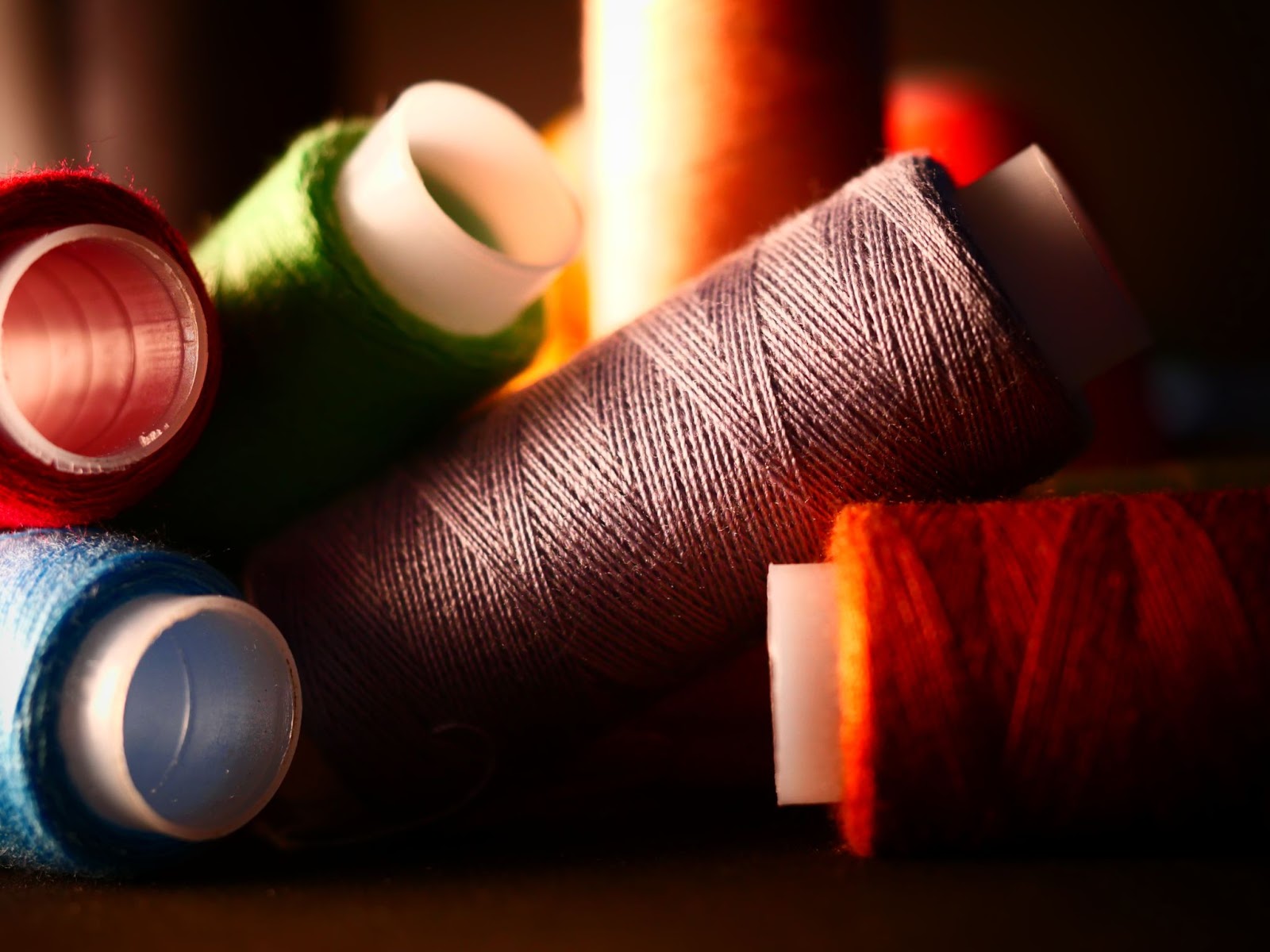 What is Polyester Fabric? - SewGuide