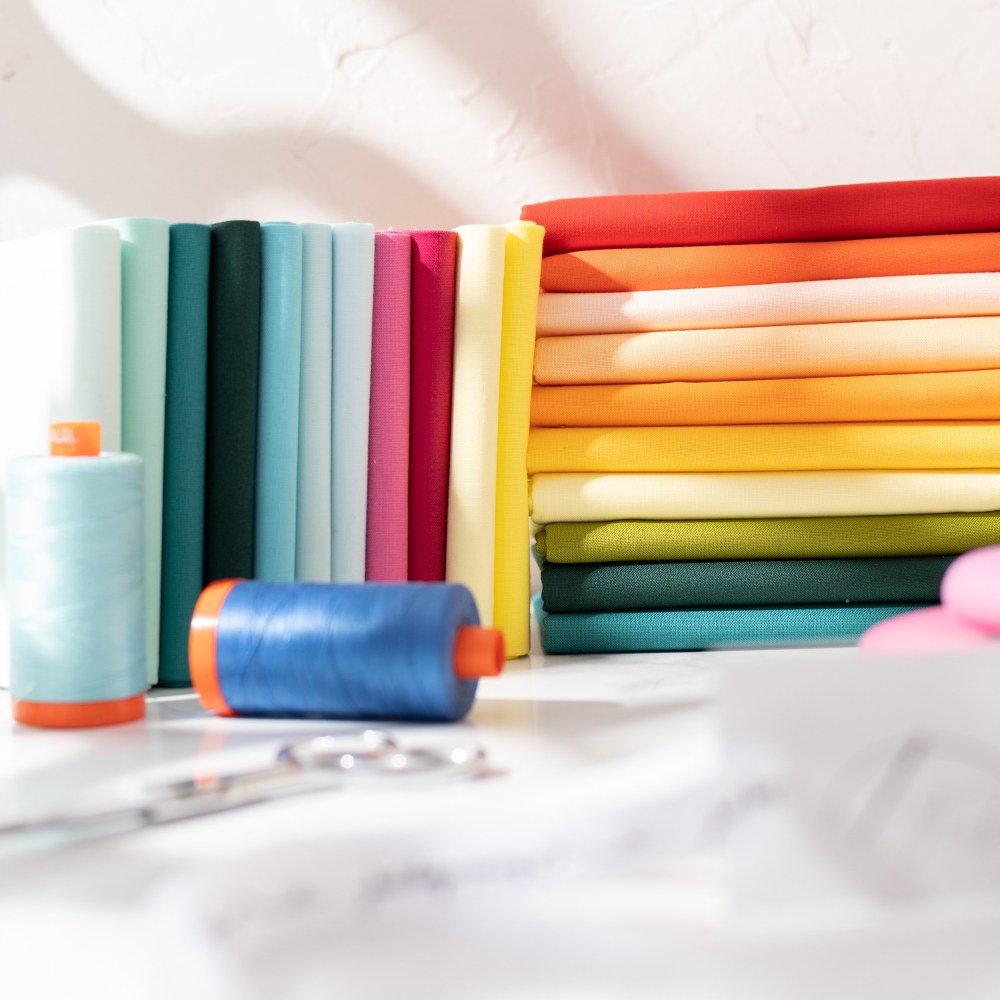 Bundle & Save - True Fabrics - Solids - 5 Fat Quarters Bundles Precut