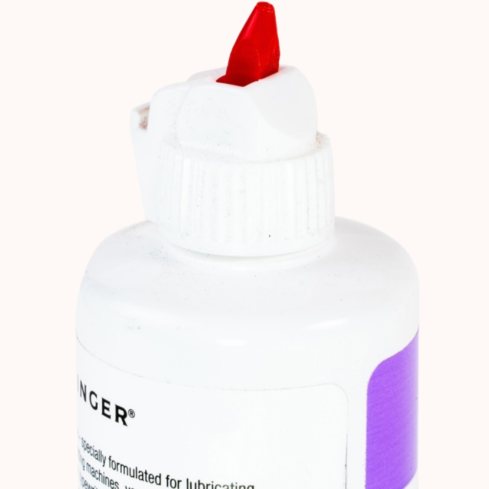 Sewing Machine Oil Squeeze Bottle - 4oz - Singer