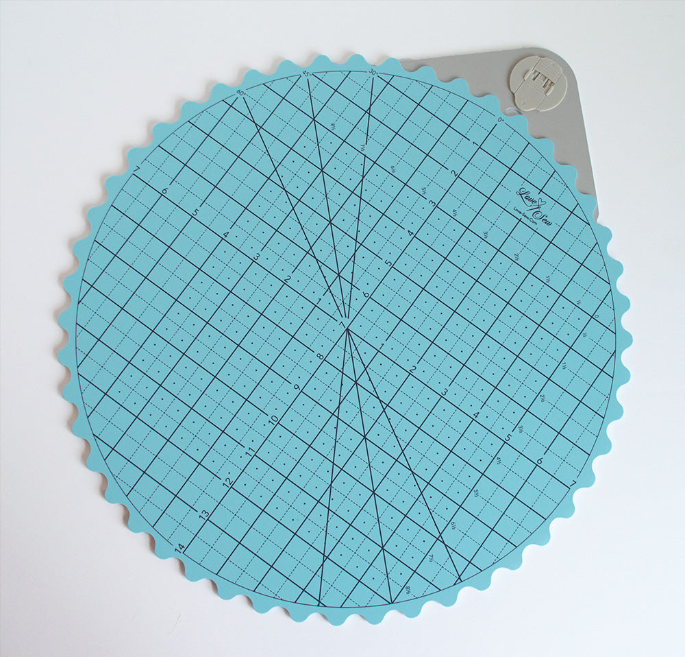 Love Sew 14 Rotating Cutting Mat with Lockable Non-Slip Base - Self-Healing Craft Mat for Quilting and Sewing. Features 360 Degree Rotation