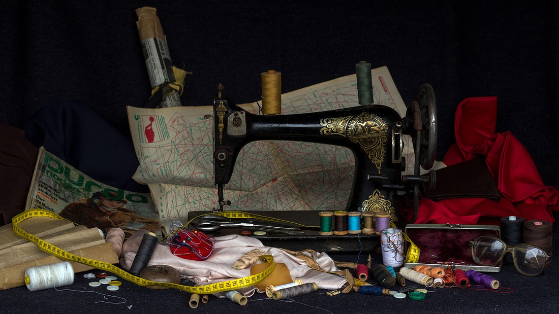 How Does a Sewing Machine Work
