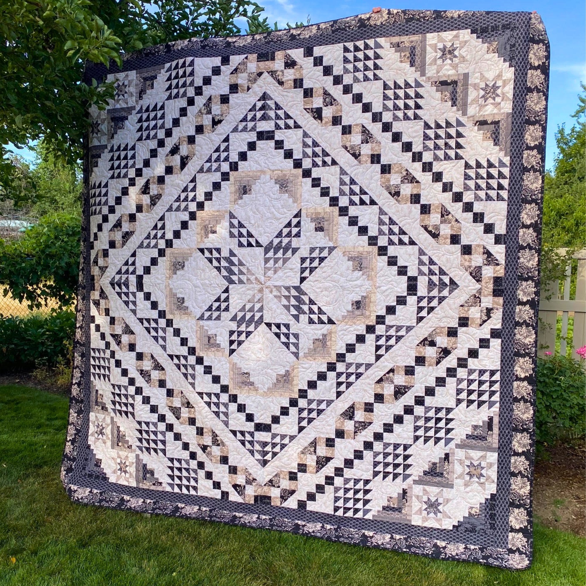 Block Of The Month - Cotillion (109.5" x 109.5")