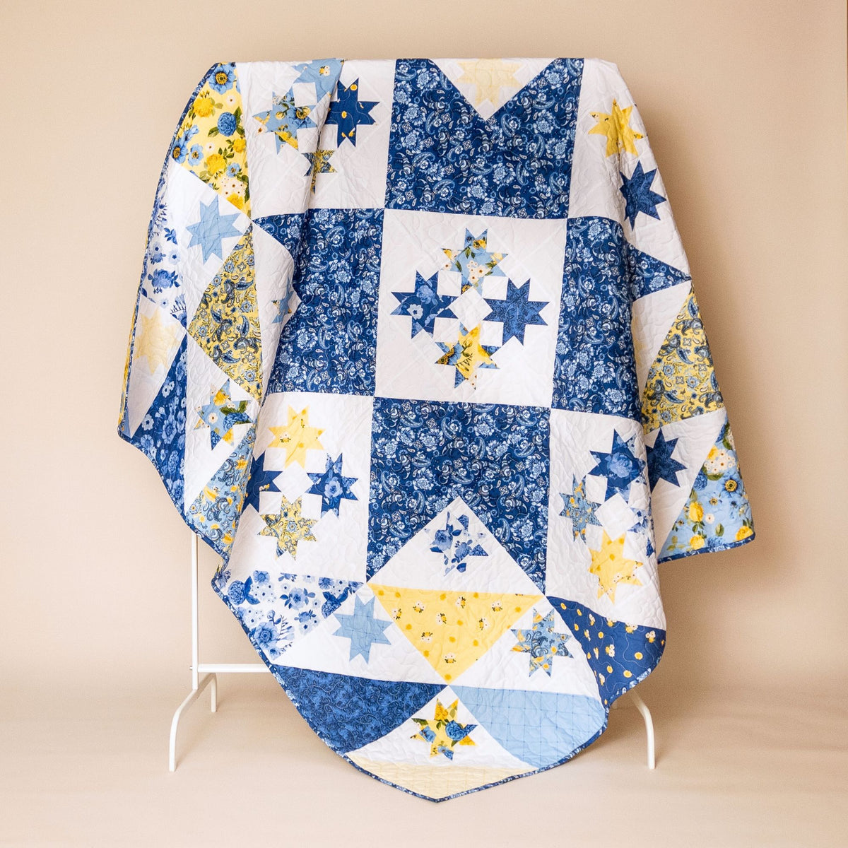 Kit De Couette Patchwork étoiles Neutre Taille Queen, Tissu Robert Kaufman Prêt à Coudre