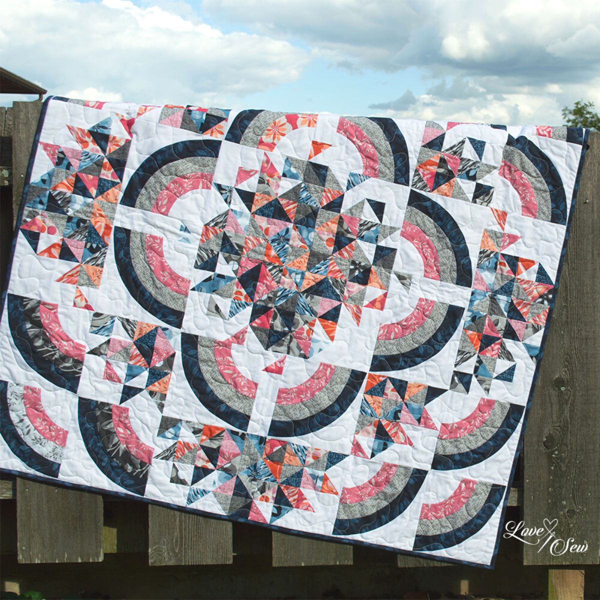 Treasure Hunt - Quilt Kit - MOD (50" x 50")