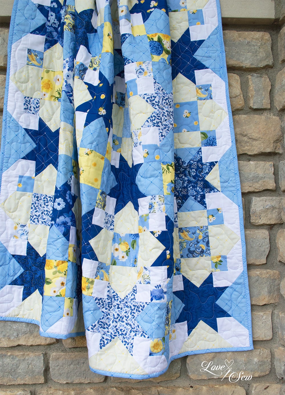 Lucky - Quilt Kit - Sunshine Blooms (56