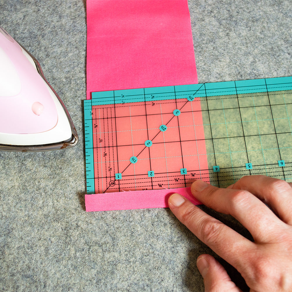 Kearing Hot Hem Ruler Patchwork Tailor Craft DIY Sewing Supplies Measuring  Tool for Fabric Seams Hems Folds and Pleats