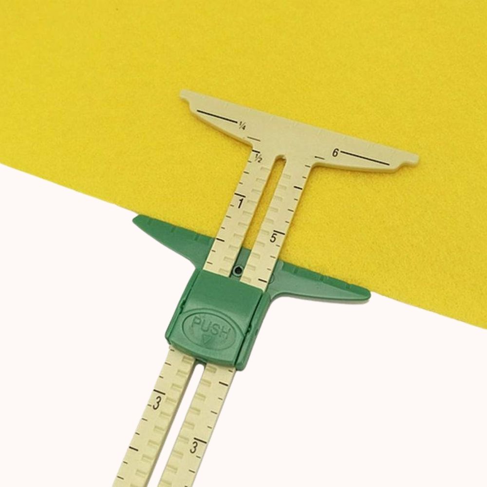 Sewing Gauge Ruler with Sliding Marker Set, SKZIRI 4PCS Metal Measuring  Hemming Sliding Sewing Seam Gauge Ruler Tool